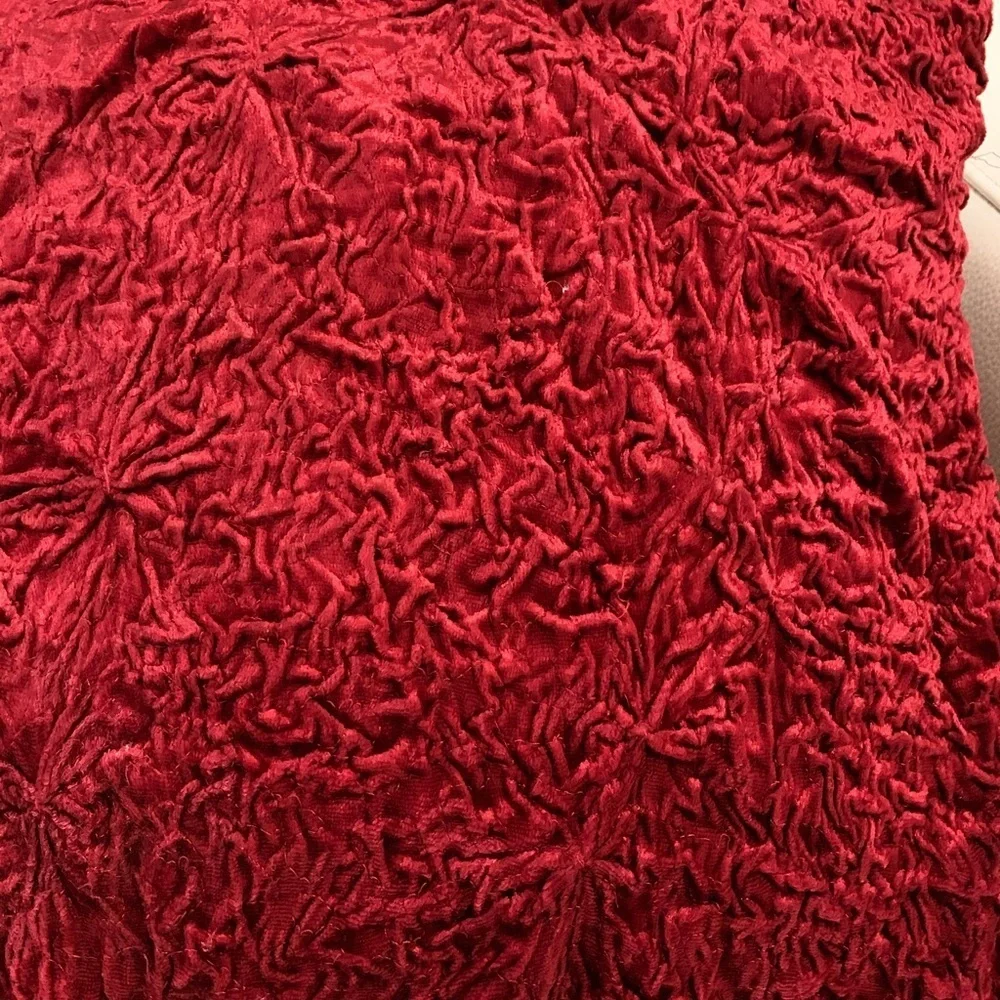 Red Throw Pillows